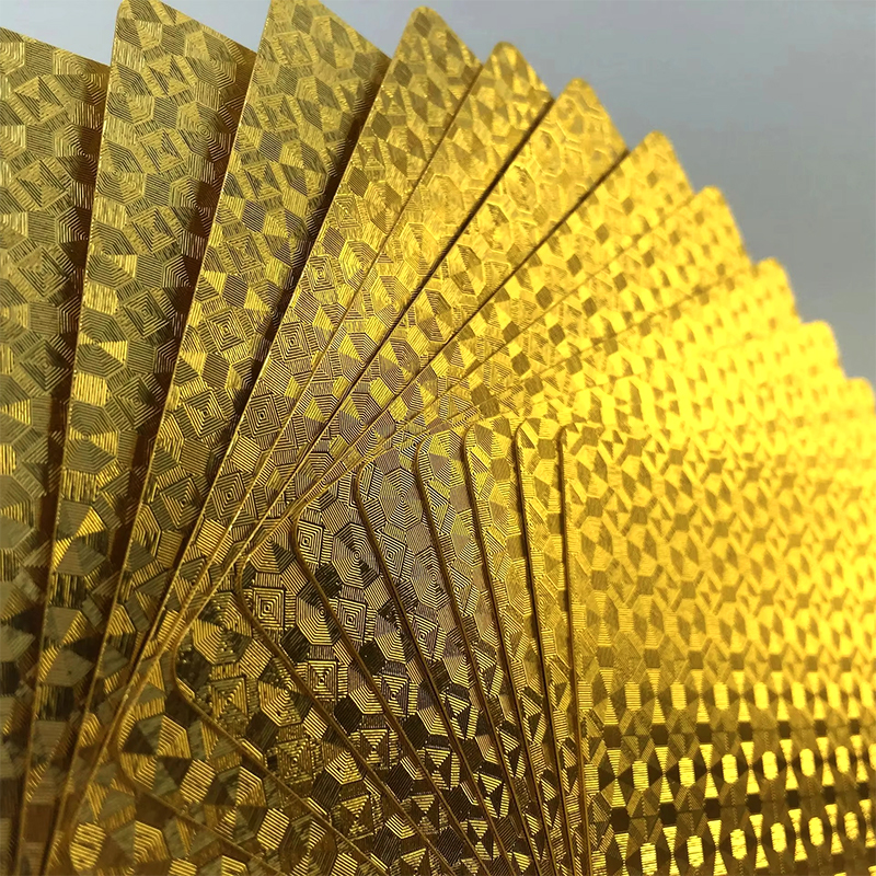 Cartas de Juego con Baño de Oro