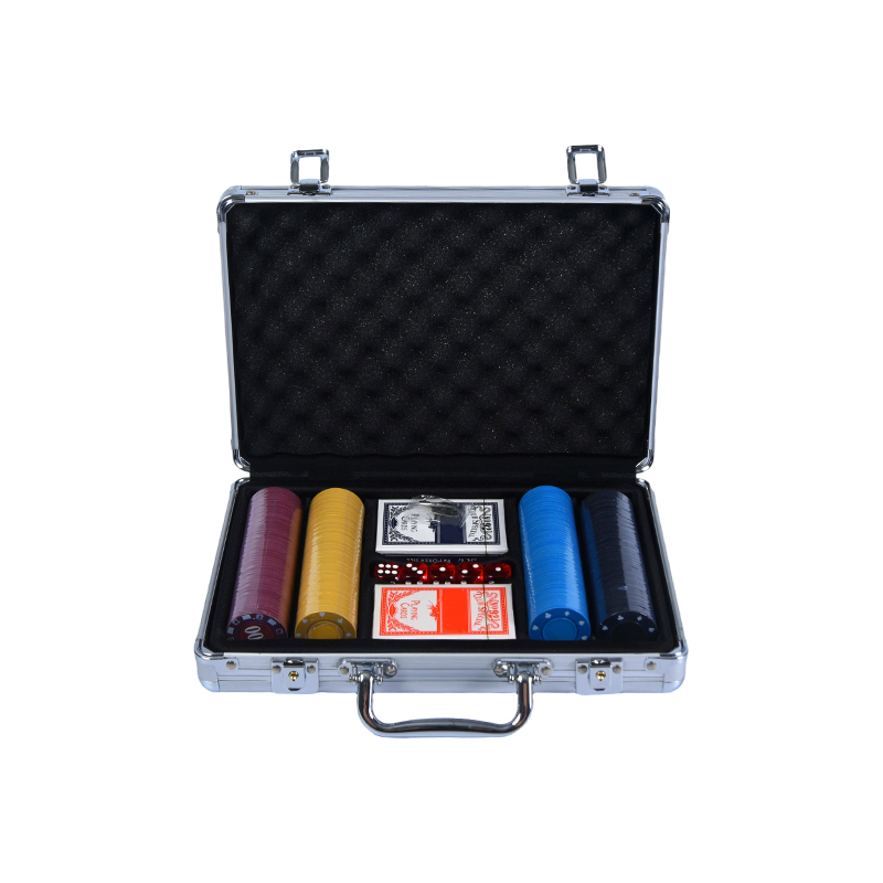 Set de Fichas de Póker en Estuche de Aluminio Texturizado Negro con Accesorios