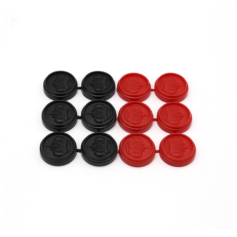 Set Clásico 2-en-1 de Damas, Ajedrez y Tres en Línea en Estuche de Lata