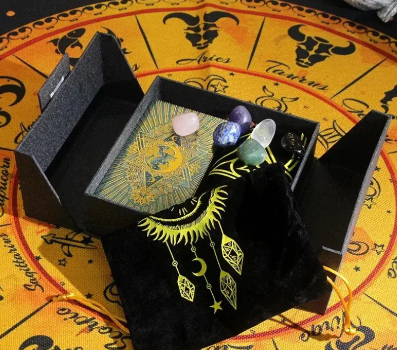 Juego de cristal y tarot del tesoro de Mystic: ¿Vale la pena comprarlo?